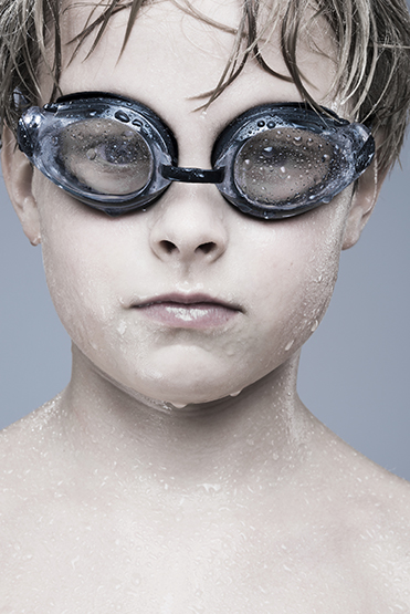 stock-photo-31253174-swimmer